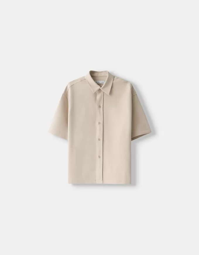 Short sleeve tailored boxy fit shirt