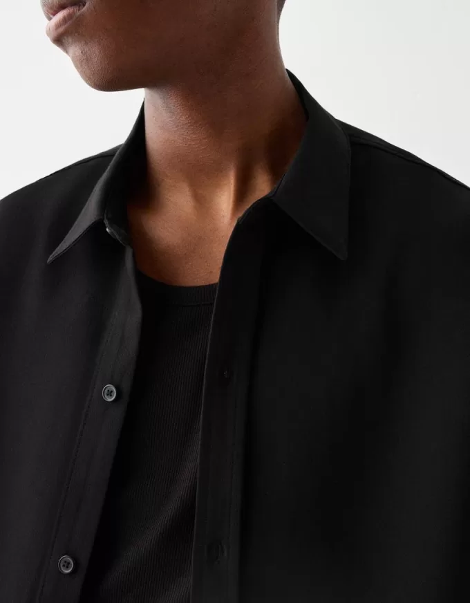 Short sleeve tailored boxy fit shirt Short sleeve tailored boxy fit shirt