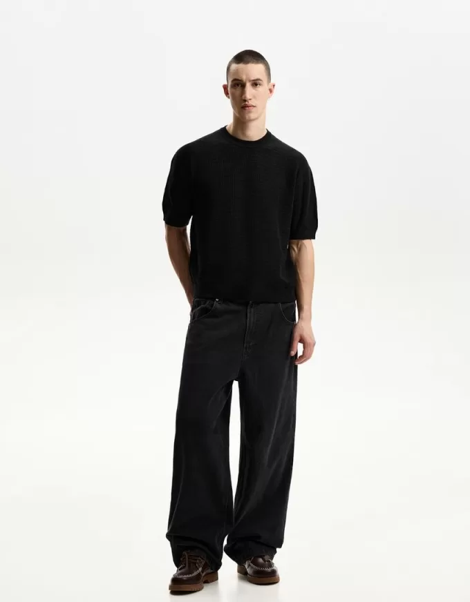 Short sleeve textured T-shirt Short sleeve textured T-shirt