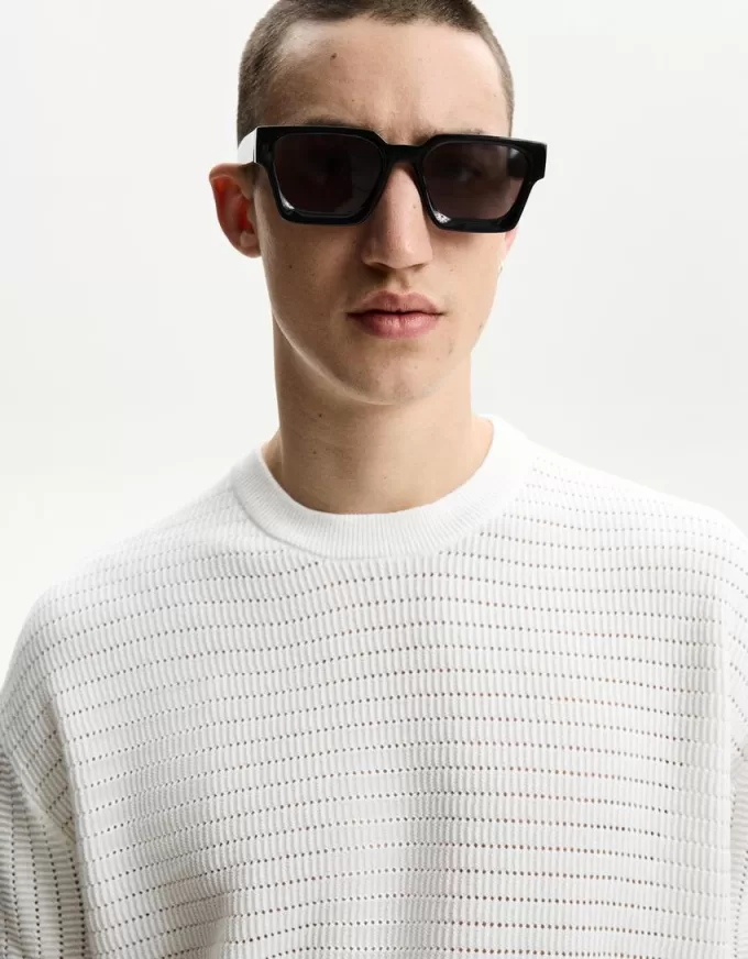 Short sleeve textured T-shirt Short sleeve textured T-shirt