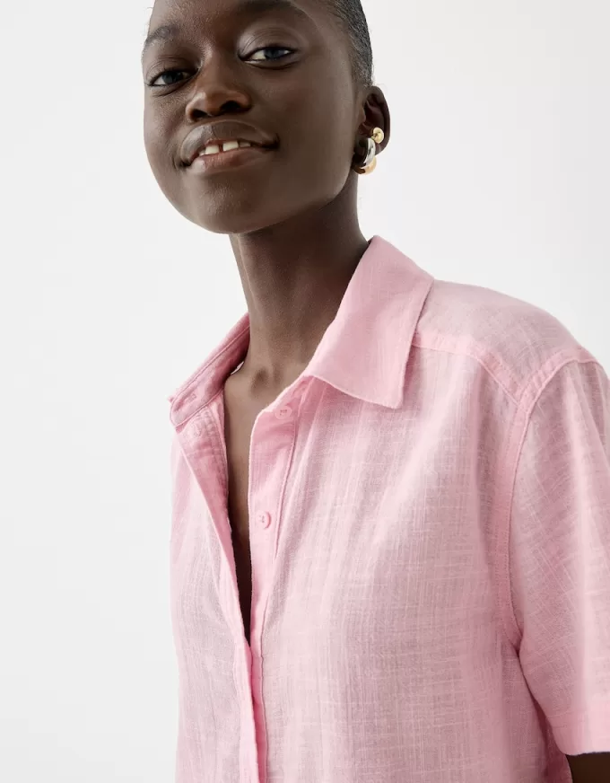 Short sleeve textured rustic shirt Short sleeve textured rustic shirt