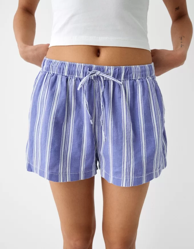 Shorts with elastic waistband detail Shorts with elastic waistband detail