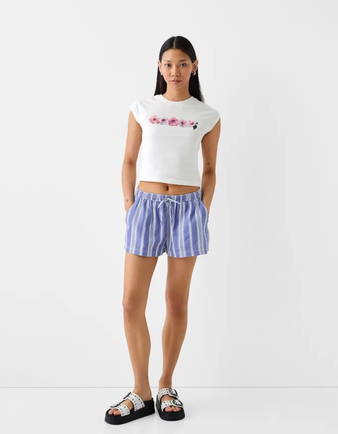 Shorts with elastic waistband detail Shorts with elastic waistband detail