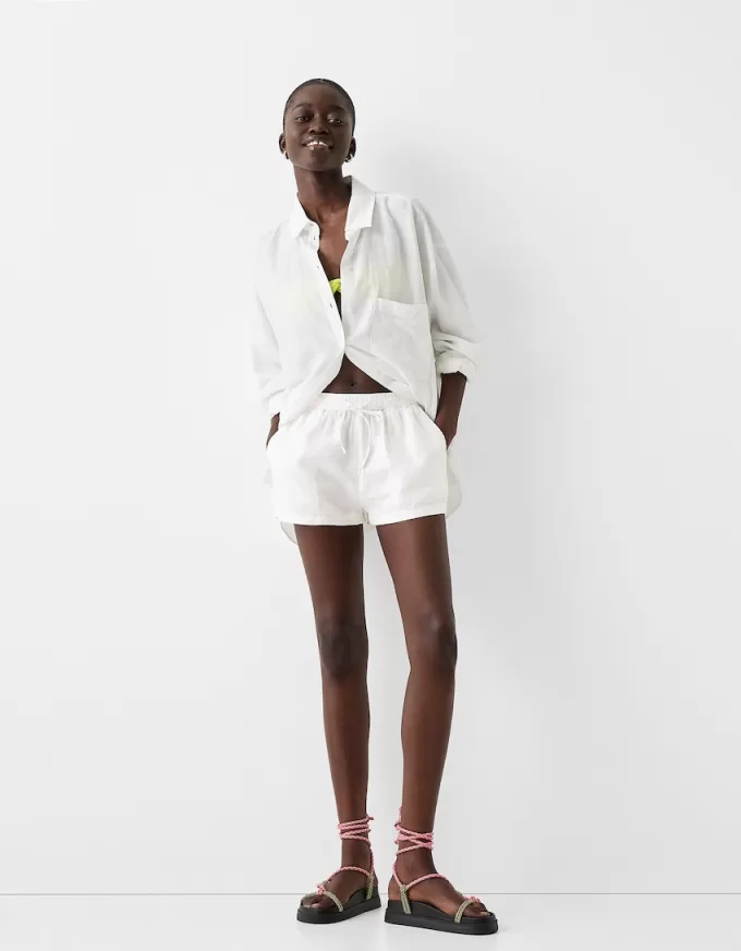 Shorts with elastic waistband detail Shorts with elastic waistband detail