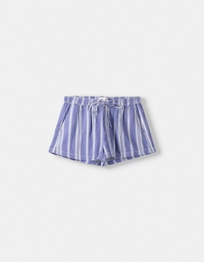 Shorts with elastic waistband detail Shorts with elastic waistband detail