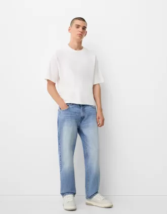 Slim fit tapered jeans