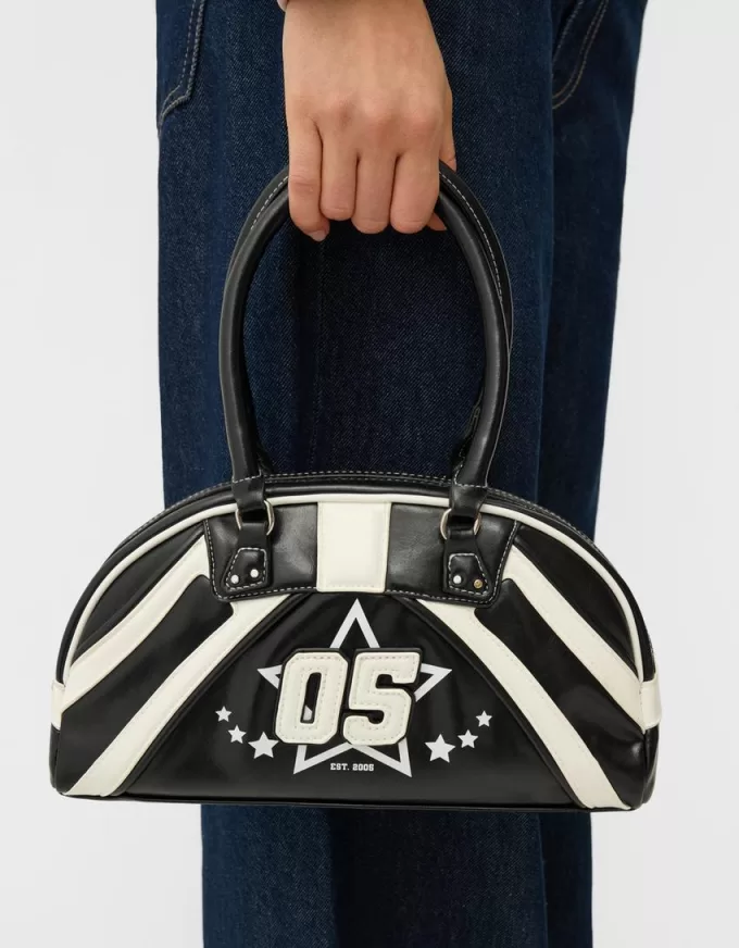 Sporty bowling bag