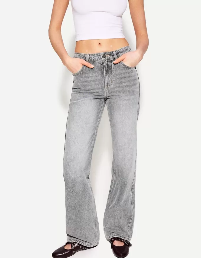 Straight fit wide-leg jeans Straight fit wide-leg jeans
