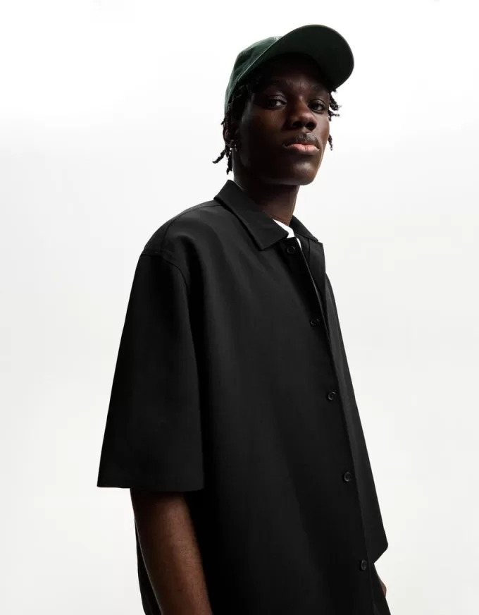 Tailored short sleeve boxy fit shirt Tailored short sleeve boxy fit shirt