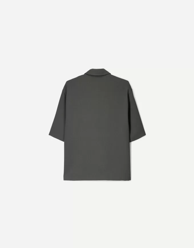 Tailored short sleeve boxy fit shirt Tailored short sleeve boxy fit shirt