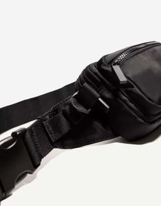 Technical fanny pack