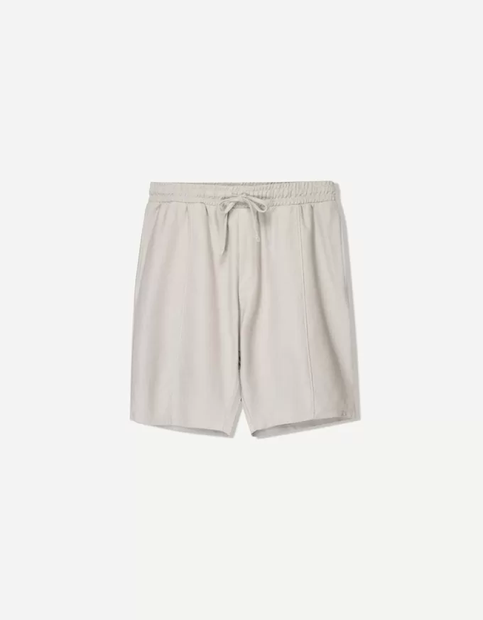 Textured Bermuda shorts Textured Bermuda shorts