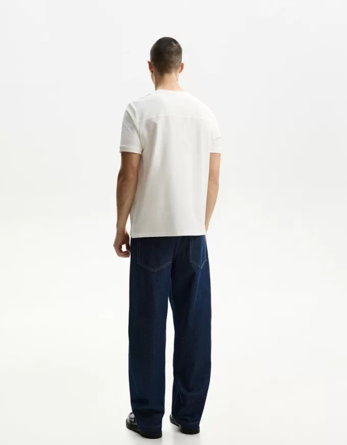 Textured short sleeve T-shirt Textured short sleeve T-shirt