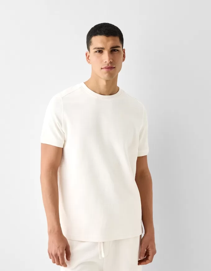 Textured short sleeve T-shirt Textured short sleeve T-shirt