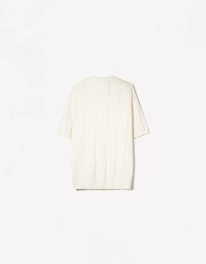 Textured short sleeve polo shirt