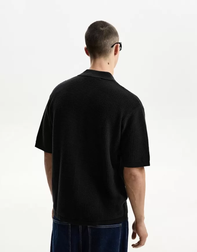 Textured short sleeve shirt Textured short sleeve shirt