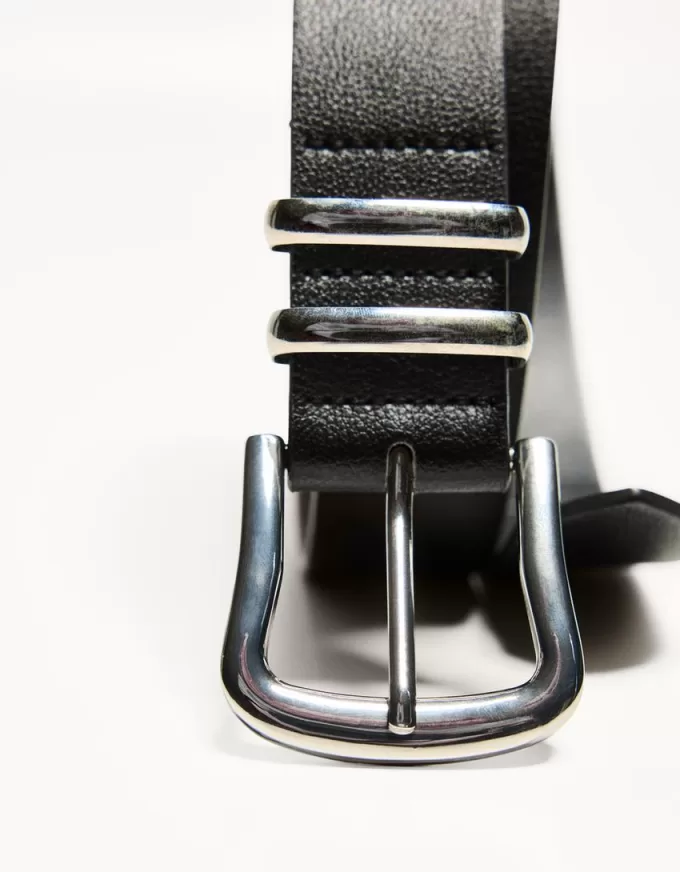 Thin faux leather belt Thin faux leather belt