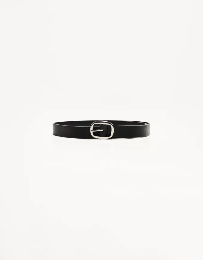 Thin faux leather belt Thin faux leather belt