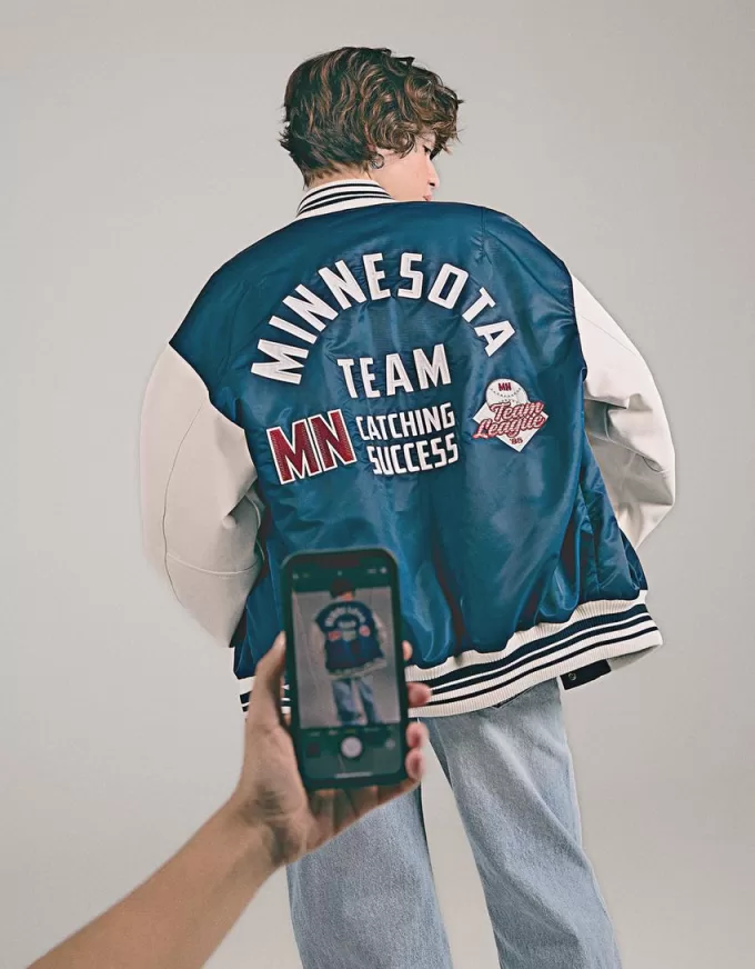 Varsity jacket with contrasting sleeves Varsity jacket with contrasting sleeves