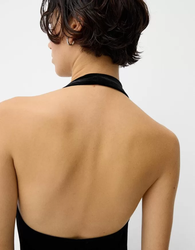 Velvet halter neck midi dress Velvet halter neck midi dress