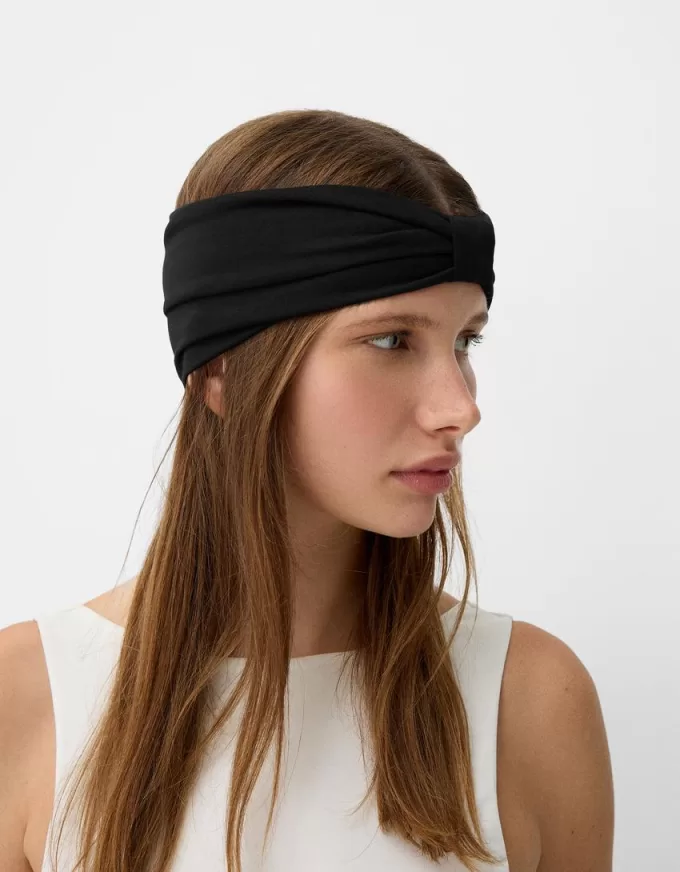 Wide headband Wide headband