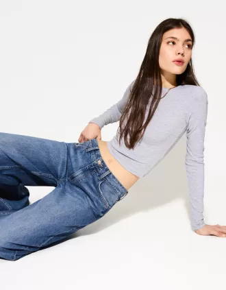 Wide-leg jeans