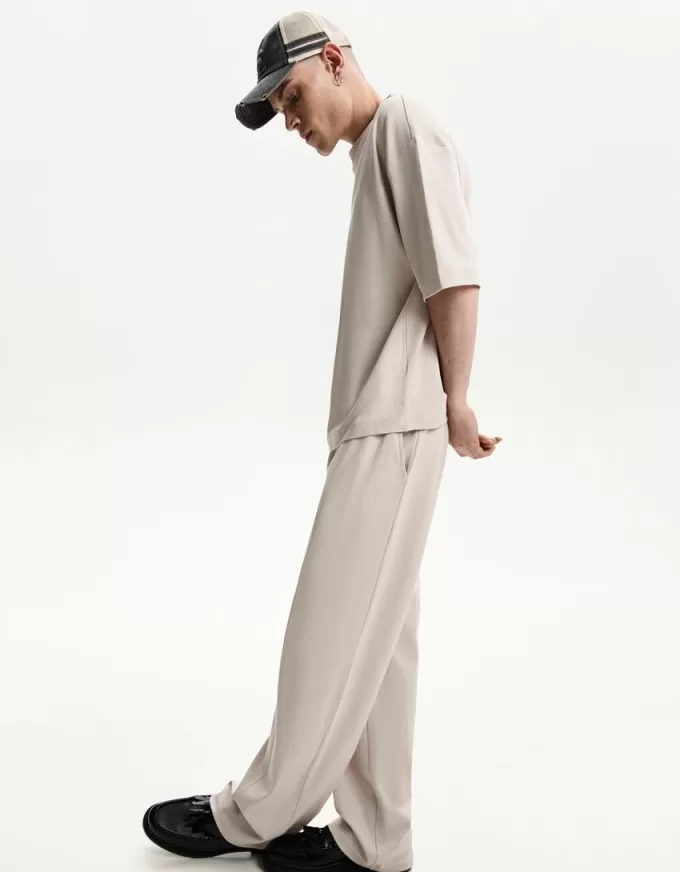 Wide-leg pants Wide-leg pants