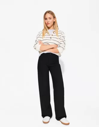 Wide-leg pants