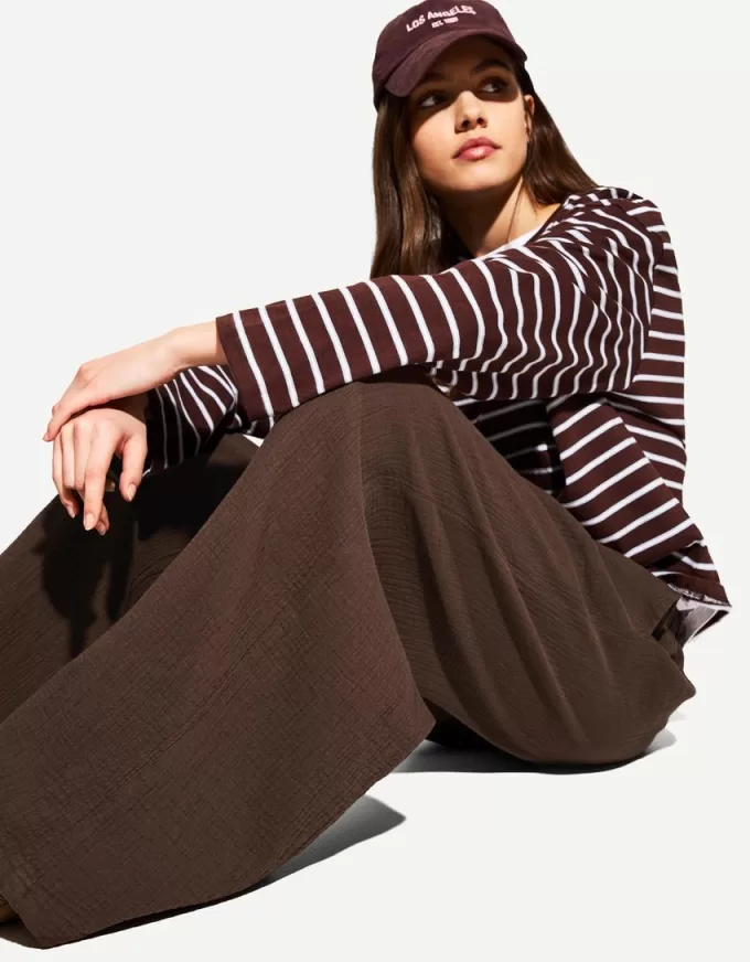 Wide-leg rustic double cloth pants Wide-leg rustic double cloth pants