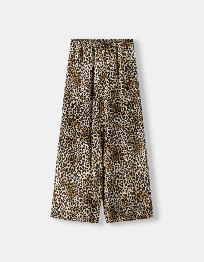 Wide-leg sateen animal print pants Wide-leg sateen animal print pants
